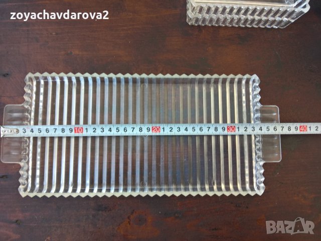 НОВ ПОДНОС С ЧЕТИРИ КУПИЧКИ ЗА ЯДКИ И ДР., снимка 2 - Аксесоари за кухня - 28411318