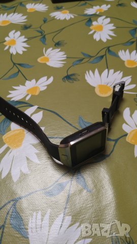 Смарт часовник , снимка 2 - Смарт часовници - 38313447