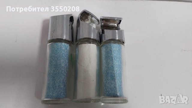  Стъклени шишенца за подправки, сол за закачване, снимка 3 - Аксесоари за кухня - 43593498