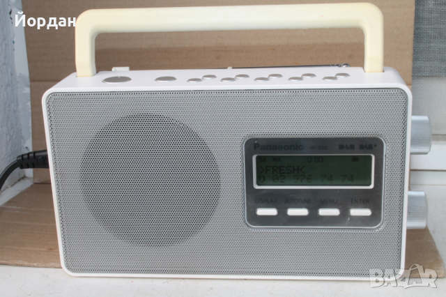 Радио ''Panasonic RF-D10", снимка 5 - Радиокасетофони, транзистори - 44843672
