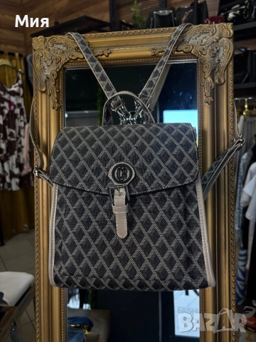 Дамска раница, снимка 1