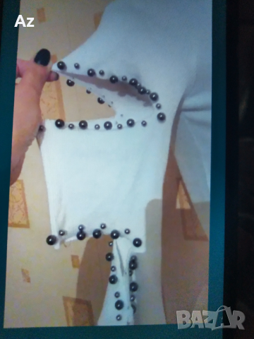 Блуза с перли и изрязани ръкави , снимка 4 - Блузи с дълъг ръкав и пуловери - 36502344