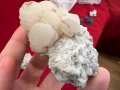 Кристали бруцит, лимонит, родохрозит, титанит, апофилит, ахат, калцит, кварц, снимка 14