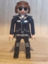 Колекционерска фигурка на Playmobil Woman Police Cop 2009, снимка 1