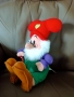 Плюшена играчка Disney Snow White Коледен гном Коледно джудже, снимка 3