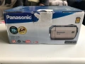 Panasonic SDR-S26 SD Card Standard Definition PAL Camcorder,70xZoom-Дигитална камера (фотоапарат), снимка 1