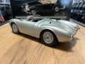Метална колекционерска колички MAISTO PORSCHE 550 SPYDER мащаб 1:18, снимка 3
