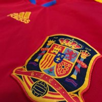 Оригинална футболна тесника на Испания - Adidas Spain 2010 Home kit , снимка 4 - Спортни дрехи, екипи - 32841644