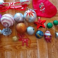 Подарявам новогодишни играчки,гирлянди и други, снимка 2 - Декорация за дома - 43062928