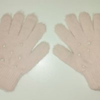 Розови ръкавици, с перли – one size, снимка 1 - Шапки, шалове и ръкавици - 35532971