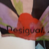 Дамски шал Desigual, снимка 4 - Шалове - 43863825