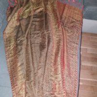 Дамски шал с ресни, снимка 3 - Шалове - 35612465