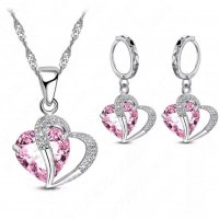Сребърен комплект сърчица с розови камъни, снимка 1 - Бижутерийни комплекти - 36820251