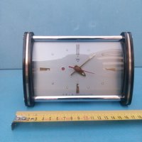 Стар настолен часовник, снимка 2 - Други ценни предмети - 27845533