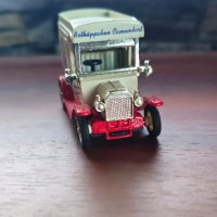 Рядкост, ретро автомобил Ford T 1919, Червената шапчица, камамбер, № 001, колекция. от германия , снимка 3 - Коли, камиони, мотори, писти - 43943989