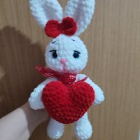 Плюшена играчка, ръчно изработена, плетена, подарък за Свети Валентин , снимка 3 - Декорация за дома - 43975999