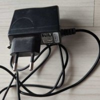 Адаптер Huawei HS-050040E2, 5V, 400mA, жак mini USB, снимка 2 - Мрежови адаптери - 28200557