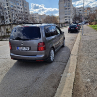 VW Touran*, снимка 8 - Автомобили и джипове - 44861651