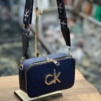 💥Calvin Klein стилни дамски чанти / различни цветове💥, снимка 6 - Чанти - 43748576