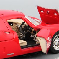 Ferrari 250 Le-Mans 1965 - мащаб 1:18 на bBurago made in Italy моделът е нов в кутия, снимка 6 - Колекции - 44097204
