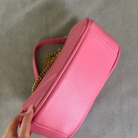 Розова дамска чанта със златен синджир , снимка 6 - Чанти - 42933611