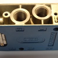 разпределител пневматичен WABCO 0021889 220V, 50/60Hz, 1/2, снимка 5 - Резервни части за машини - 38283241