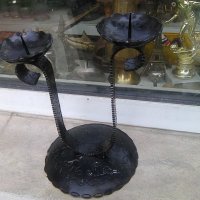 Стар двоен свещник от ковано желязо, снимка 1 - Други ценни предмети - 38243432