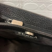 Оригинална чанта Furla, снимка 5 - Чанти - 43375010