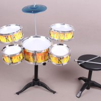 ✨Детски барабани и столче , снимка 1 - Музикални играчки - 44012378