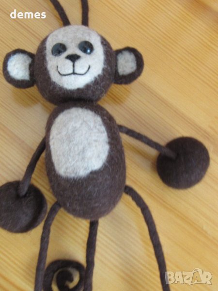 Извънземно-екологично чиста играчка от филц, Монголия, снимка 1