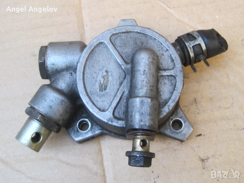 Вакуум помпа за Honda Civic 7 1.7 CTDi 100 K.C.  74 KW 2002 - 2007, снимка 1