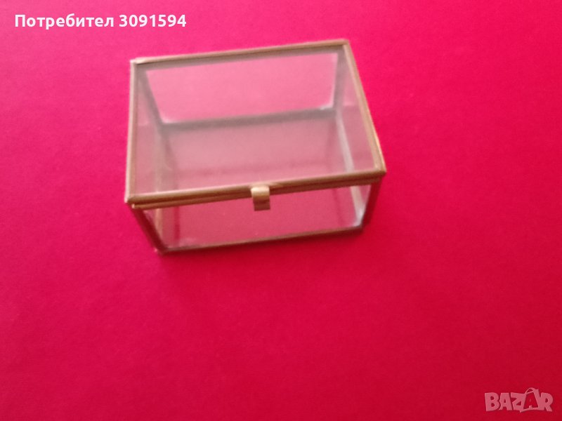 Кутия за бижута от метал и стъкло , снимка 1
