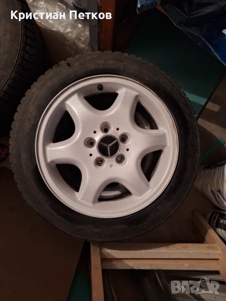 зимни гуми и джанти Мерцедес 16" + болтове, снимка 1