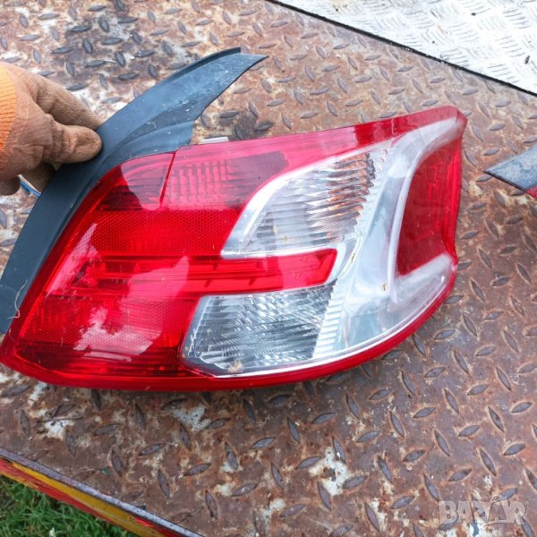 Десен стоп за Пежо 301 2012-2017 г, снимка 1