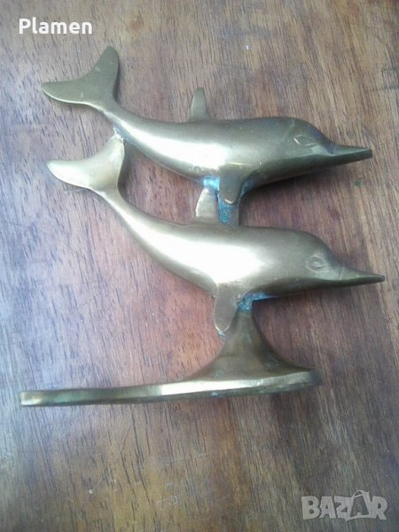 Месингова фигура на два делфина, снимка 1