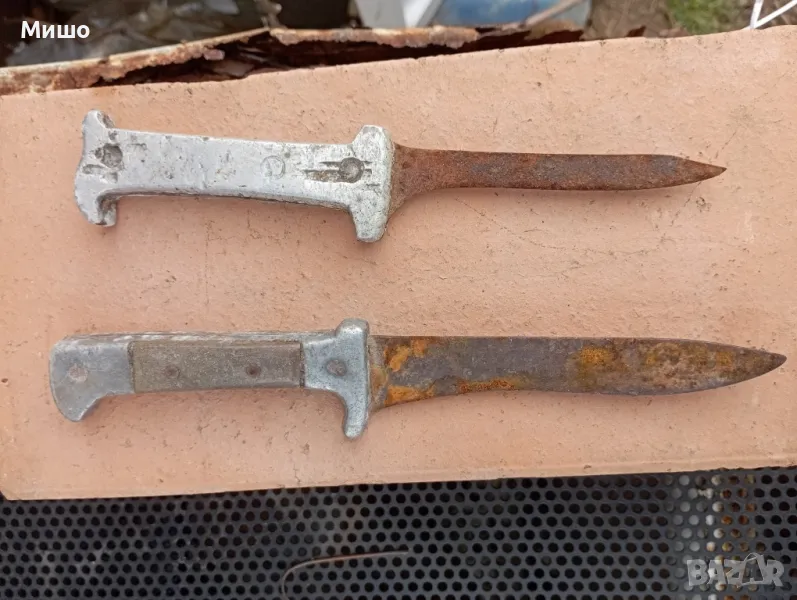 Продавам стари ножове , снимка 1