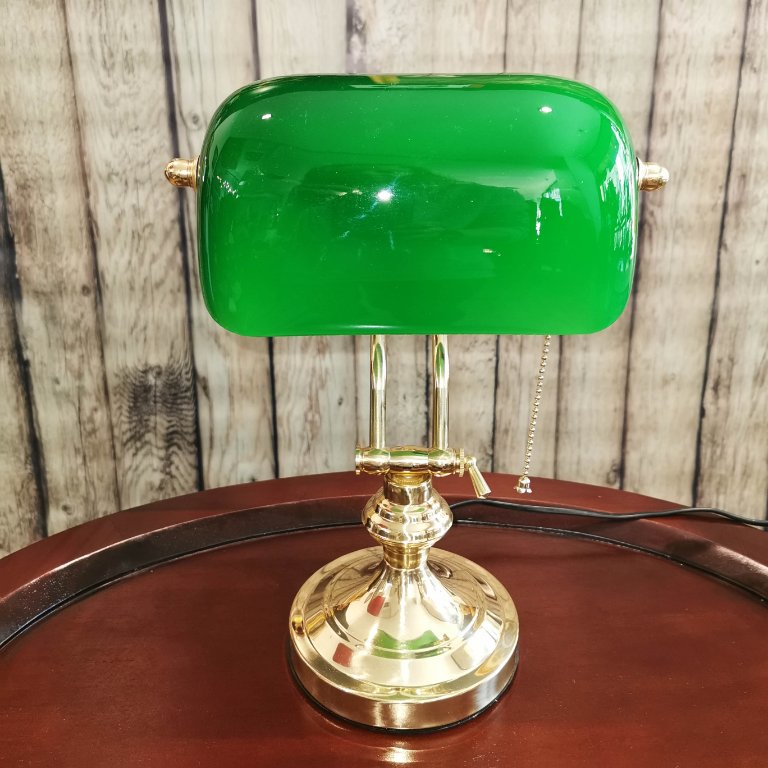 Банкерска лампа - зелена в Настолни лампи в гр. Пловдив - ID18134380 —  Bazar.bg