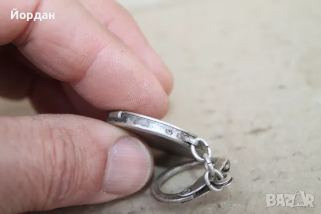 Сребърен ключодържател с място за снимка, снимка 6 - Колиета, медальони, синджири - 48165820