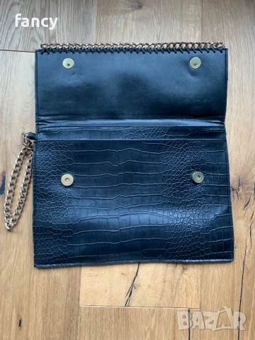 Черен кожен клъч , снимка 2 - Чанти - 36406391