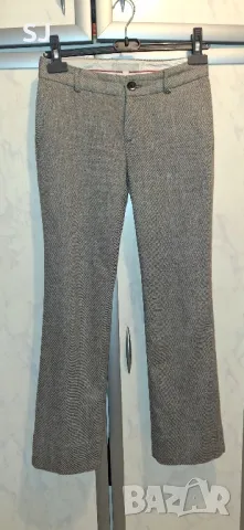 Дамски вълнен панталон,размер S. Отлично състояние, без забележки.