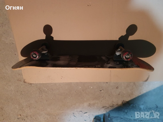 Продавам употребяван скейтборд, снимка 2 - Скейтборд, ховърборд, уейвборд - 52733865