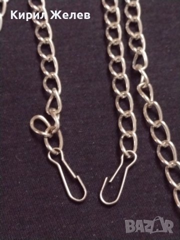 Сребрист гердан много красив дължина от край до край 90см. Перфектно състояние 37432, снимка 2 - Колиета, медальони, синджири - 40410433