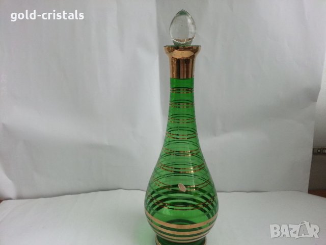 Гарафа цветно зелено стъкло , снимка 1 - Антикварни и старинни предмети - 33271266