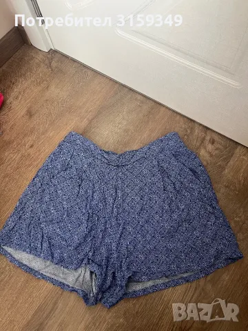 Къси панталони , снимка 1
