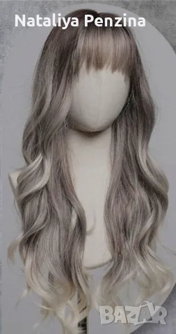 Дълга сива вълниста перука