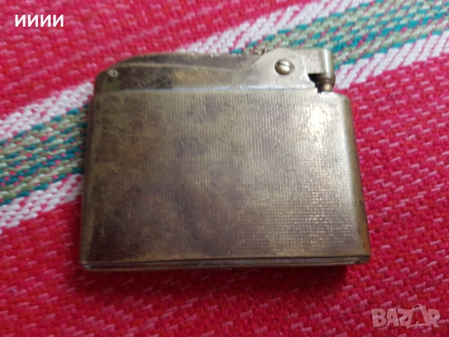 Бензинова запалка LUXUT, снимка 2 - Антикварни и старинни предмети - 52866689