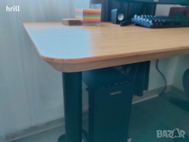 Бюра бамбук крака метал и офис столове сиви кафеви плат меш маса, снимка 3 - Бюра - 43987955
