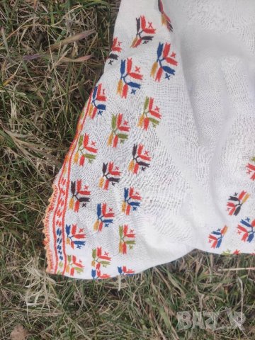 Продавам риза с шевица, бродерия, снимка 4 - Антикварни и старинни предмети - 44013107