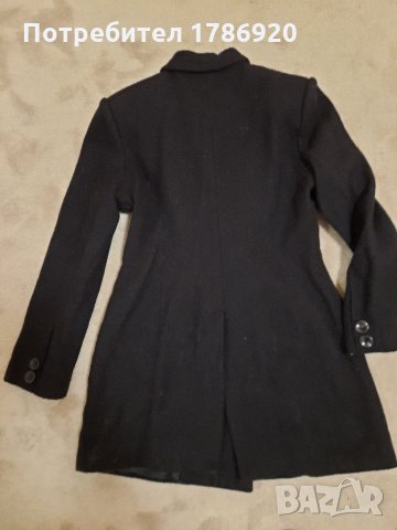 Класическо дамско палто , снимка 2 - Палта, манта - 32350767