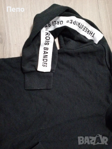 Блуза Adidas , снимка 3 - Блузи с дълъг ръкав и пуловери - 52439176